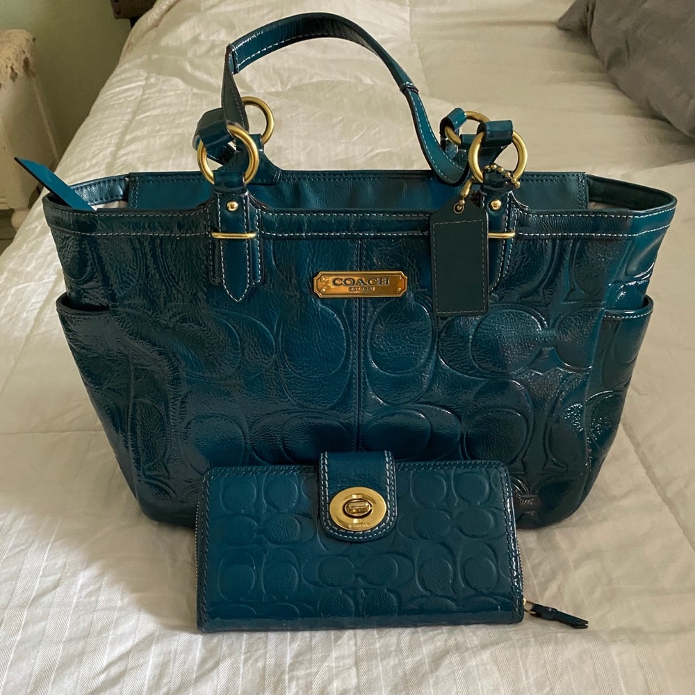 Dark green shinny leather coach bag